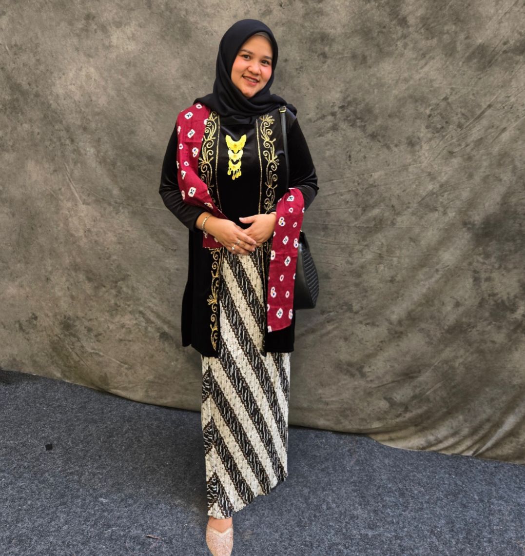Dr. Nonni Yap, S.M., M.Ak