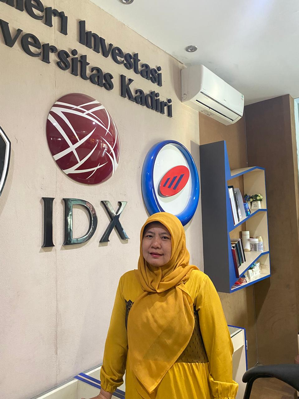 Desi Kristanti, SE, MM.
